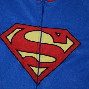 Cuddle up this winter in these warm Superman costume/PJ Men size M